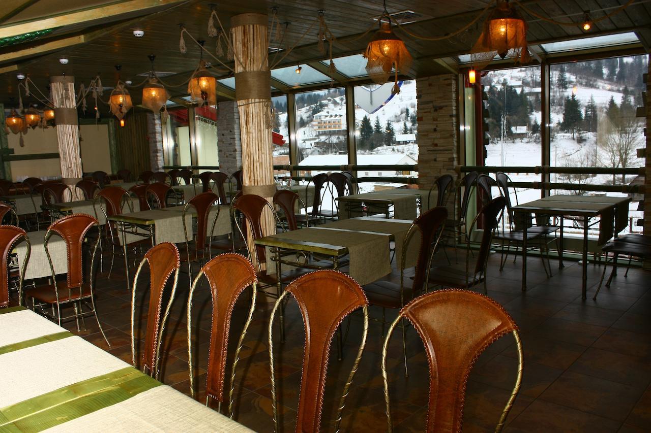 Slovyanka Hotel 슬랍스크 외부 사진
