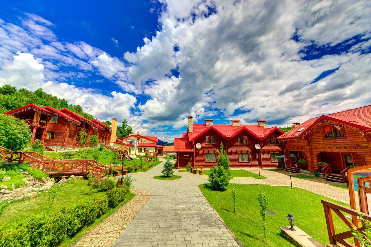 Slovyanka Hotel 슬랍스크 외부 사진